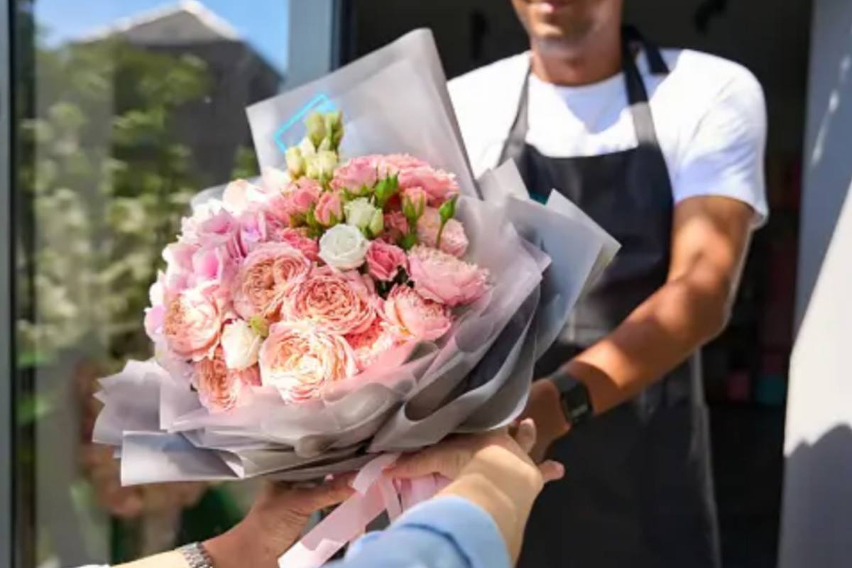 From Garden to Vase: The Journey of Daily Flower Delivery Services in Melbourne