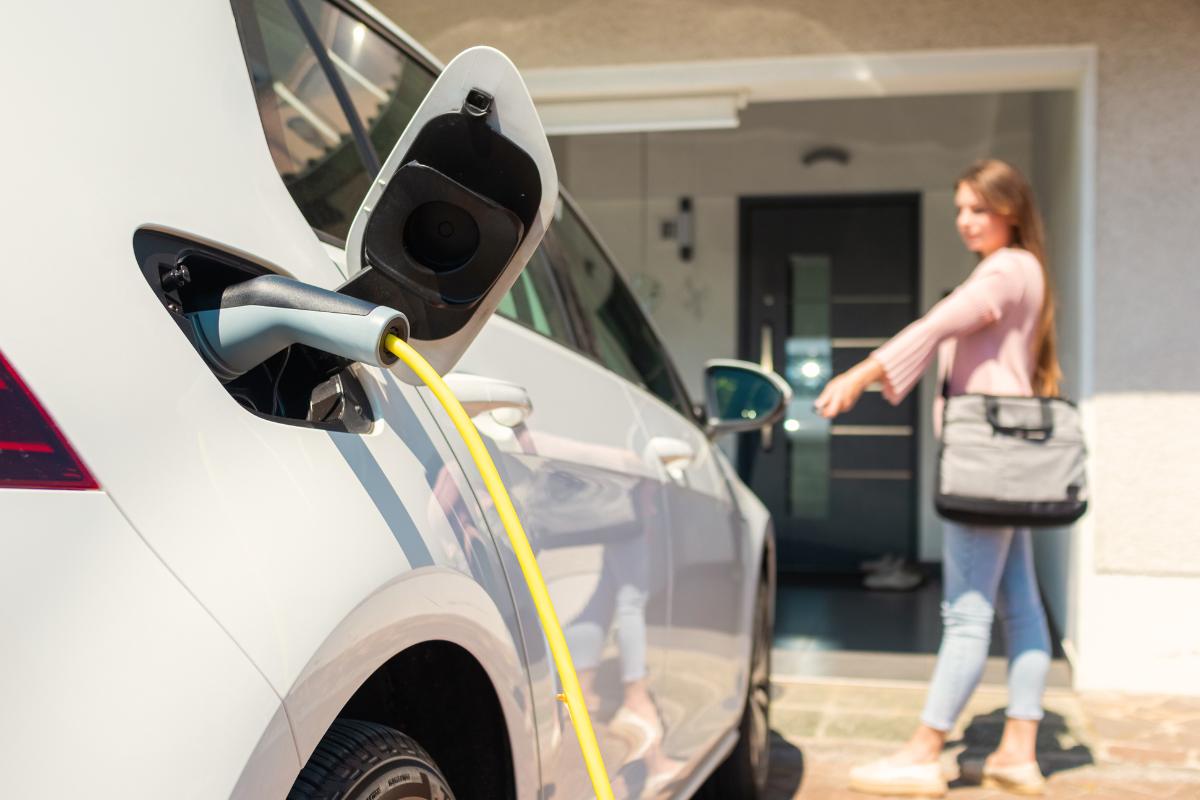 The Top Benefits of Installing an EV Home Charger